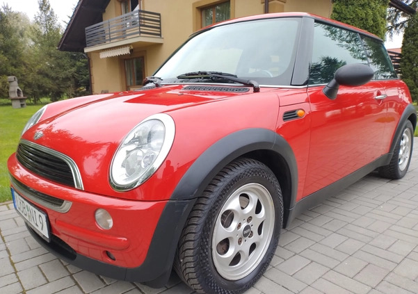 MINI ONE cena 9900 przebieg: 220000, rok produkcji 2002 z Dzierzgoń małe 704